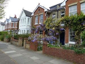 domy szeregowe w Anglii Ceny nieruchomości