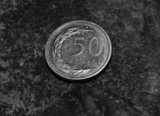 Ryzyko inwestycyjne w Polsce w 2022 r. W co inwestować? w co inwestować